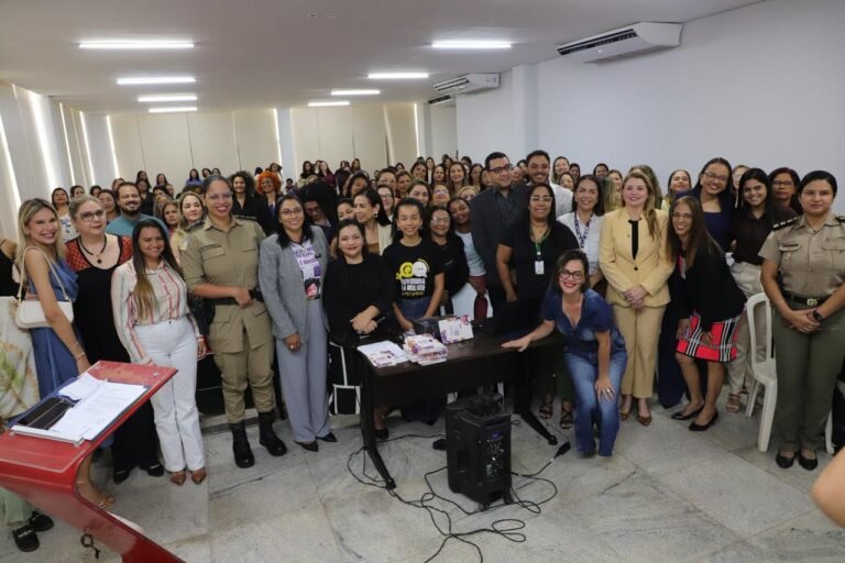 Governo do Tocantins reforça políticas para mulheres e apresenta iniciativa de combate ao assédio no trabalho.